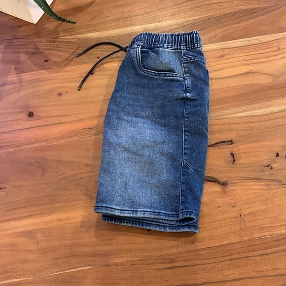 🌴 Zara men’s shorts Used in good condition - Picture 2 of 10